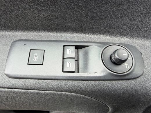 Peugeot Partner 1.5 BlueHDI Premium CarPlay/navigatie systeem/cruise control ActivLease financial lease
