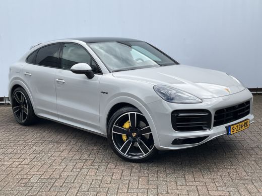 Porsche Cayenne 3.0 E-Hybrid Platinum Edition Pano Bose SportChrono 14-Voudig Orig.NL Luchtvering Incl.BTW ActivLease financial lease