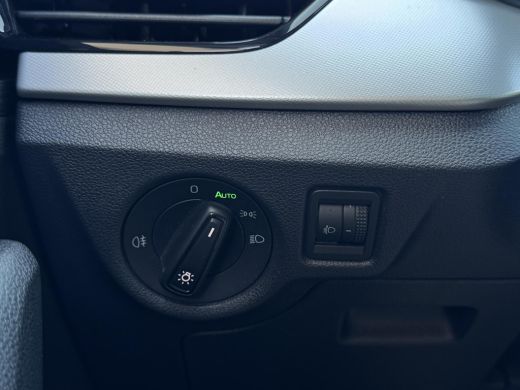Skoda Kamiq 1.0 TSI Sport Business NL-AUTO | NAVI | ECC ActivLease financial lease