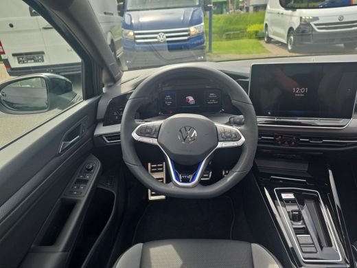 Volkswagen Golf 1.5 eHybrid GTE | Trekhaak | Pano Dak | Leder | HUD | PHEV | 272Pk | ActivLease financial lease