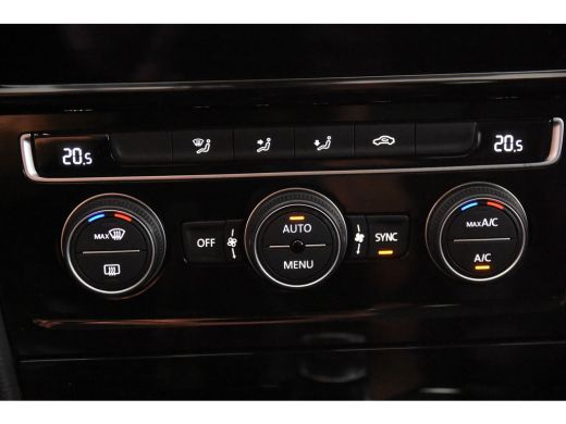 Volkswagen Golf Variant iQ Drive *1ste Eigenaar*Navigatie*Trekhaak* ActivLease financial lease