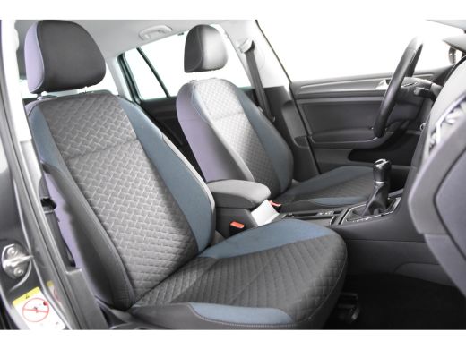 Volkswagen Golf Variant iQ Drive *1ste Eigenaar*Navigatie*Trekhaak* ActivLease financial lease