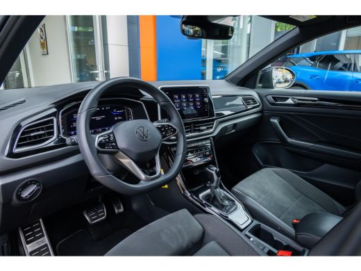 Volkswagen T-Roc 1.5 TSI R-Line Business+ | Trekhaak/1500kg | Cruise adaptief | Matrix LED | Camera | Stoelverwarm... ActivLease financial lease