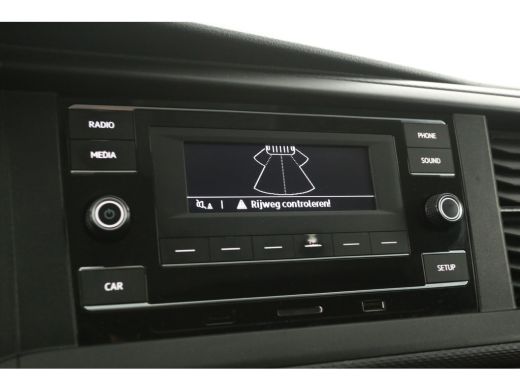 Volkswagen Transporter 2.0 TDI 150PK DSG L2H1 | Koelwagen 0&deg; | Automaat | Airco | 3 Zits | Koelauto | Parkeersens. ActivLease financial lease