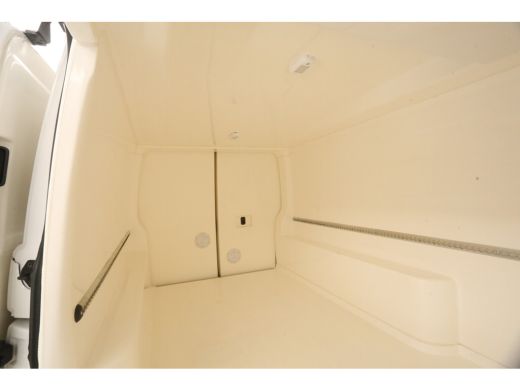 Volkswagen Transporter 2.0 TDI 150PK DSG L2H1 | Koelwagen 0&deg; | Automaat | Airco | 3 Zits | Koelauto | Parkeersens. ActivLease financial lease