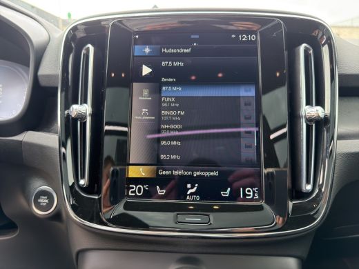 Volvo  XC40 1.5 T4 Plug-in hybrid Ultimate Bright | Apple Carplay/Android Auto|telefoonintegratie premium | A... ActivLease financial lease