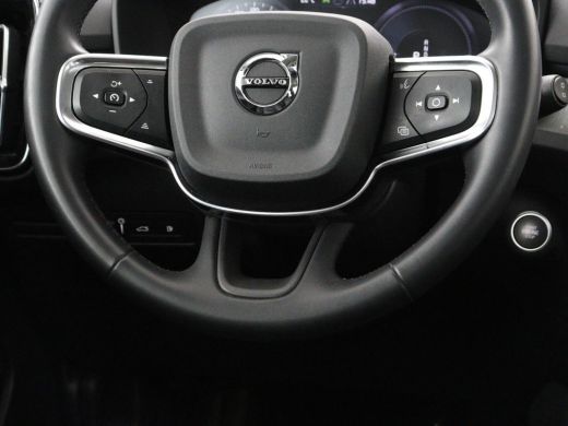Volvo  XC40 1.5 T5 Recharge Inscription | SOH 89,7% | Panoramadak | Leder | 360 Camera | Trekhaak | Stoelverw... ActivLease financial lease