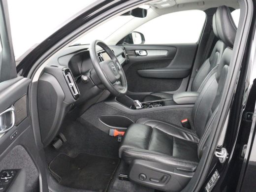Volvo  XC40 1.5 T5 Recharge Inscription | SOH 89,7% | Panoramadak | Leder | 360 Camera | Trekhaak | Stoelverw... ActivLease financial lease