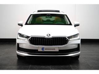 Skoda Superb Combi 1.5 TSI iV 204PK DSG-6 Laurin & Klement | TREKHAAK | PANORAMADAK | 360 CAMERA | HUD | STOEL...