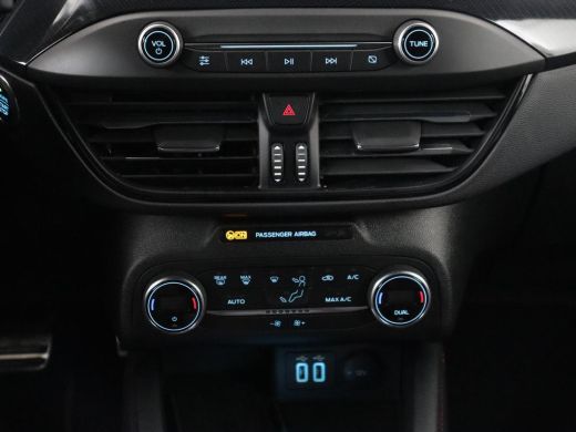 Ford Focus 1.5 EcoBoost ST Line X | Trekhaak | B&O Sound | Camera | Carplay | Navigatie | Climate control | ... ActivLease financial lease