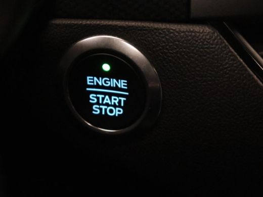 Ford Focus 1.5 EcoBoost ST Line X | Trekhaak | B&O Sound | Camera | Carplay | Navigatie | Climate control | ... ActivLease financial lease