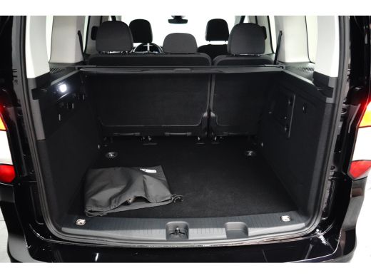 Ford Tourneo Connect Plug-In Hybride Titanium 150pk | Virtual cockpit | Navi | Adaptive cruise | All season | 2026 aut... ActivLease financial lease