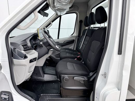 Maxus eDeliver9 65kWh 204PK Nieuw! Open Laadbak 172km WLTP 100% Elektrisch Airco Adaptieve Cruise Carplay Pritisc... ActivLease financial lease