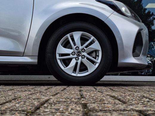 Mazda 2 Hybrid Hybrid 1.5 Centre-line | Apple Carplay/Android Auto | Stoelverwarming | Achteruitrijcamera | Lich... ActivLease financial lease