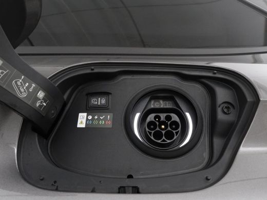 Peugeot 308 SW 1.6 Plug-in Hybrid 180 Active Pack Business | 94% SOH | Navigatie | Carplay | Full LED | Parke... ActivLease financial lease