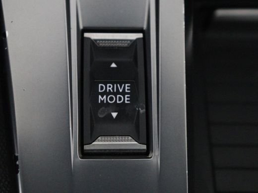 Peugeot 308 SW 1.6 Plug-in Hybrid 180 Active Pack Business | 94% SOH | Navigatie | Carplay | Full LED | Parke... ActivLease financial lease