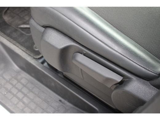 Peugeot Expert 2.0 BlueHDI 120 Standard Premium | Navigatie | Imperiaal | Trekhaak | Airconditioning | NL auto |... ActivLease financial lease
