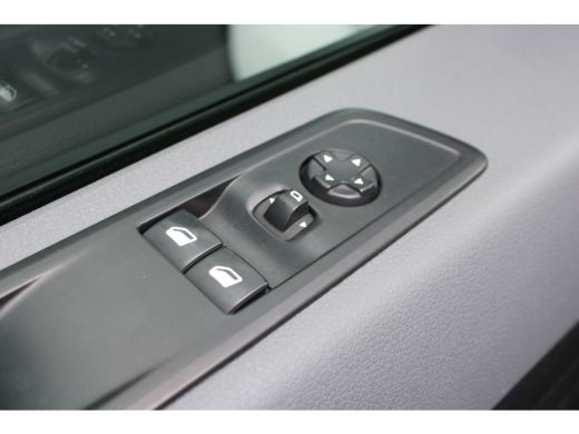 Peugeot Expert 2.0 BlueHDI 120 Standard Premium | Navigatie | Imperiaal | Trekhaak | Airconditioning | NL auto |... ActivLease financial lease