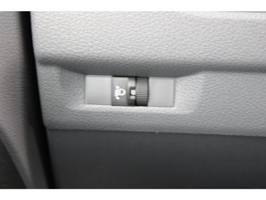 Peugeot Expert 2.0 BlueHDI 120 Standard Premium | Navigatie | Imperiaal | Trekhaak | Airconditioning | NL auto |... ActivLease financial lease