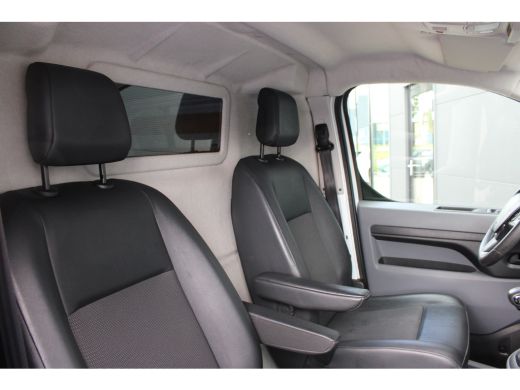 Peugeot Expert 2.0 BlueHDI 120 Standard Premium | Navigatie | Imperiaal | Trekhaak | Airconditioning | NL auto |... ActivLease financial lease