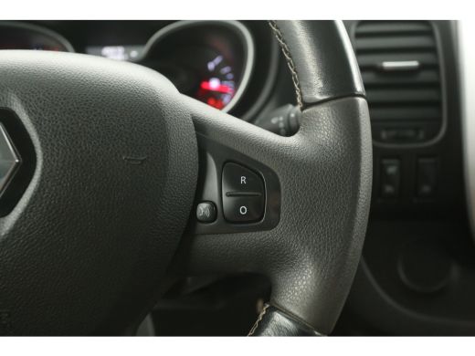 Renault Trafic 2.0 dCi 145PK T29 L2H1 | Aut. | Airco | Cruise | Camera | Carplay | Trekhaak ActivLease financial lease
