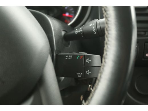 Renault Trafic 2.0 dCi 145PK T29 L2H1 | Aut. | Airco | Cruise | Camera | Carplay | Trekhaak ActivLease financial lease