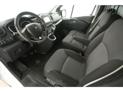 Renault Trafic 2.0 dCi 145PK T29 L2H1 | Aut. | Airco | Cruise | Camera | Carplay | Trekhaak ActivLease financial lease