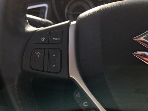 Suzuki S-Cross 1.4 Boosterjet Style Smart Hybrid | Rijklaarprijs | Panoramadak met schuif / kantel functie | App... ActivLease financial lease