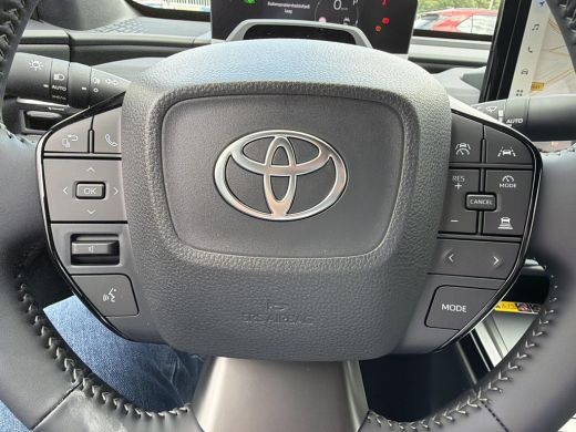 Toyota C-HR+ First Edition 77 kWh ActivLease financial lease