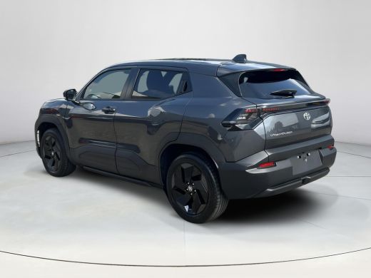 Toyota Urban Cruiser Dynamic 61 kWh ActivLease financial lease