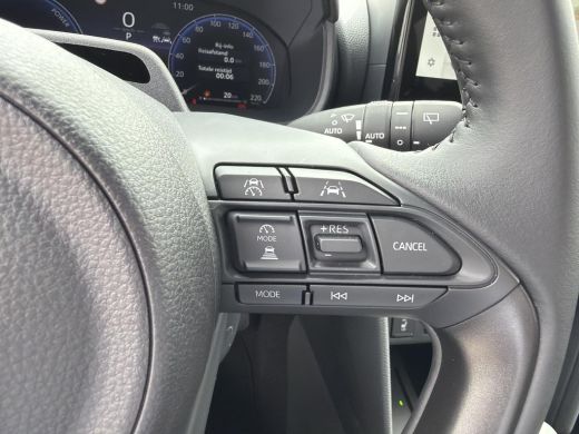 Toyota Yaris Cross 1.5 Hybrid 130 Executive Premium ActivLease financial lease
