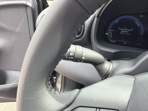 Toyota Yaris Cross 1.5 Hybrid 130 Executive Premium ActivLease financial lease