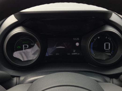 Toyota Yaris Cross 1.5 Hybrid Dynamic | Apple CarPlay | Adapt Cruise | Rijklaar incl. garantie | ActivLease financial lease