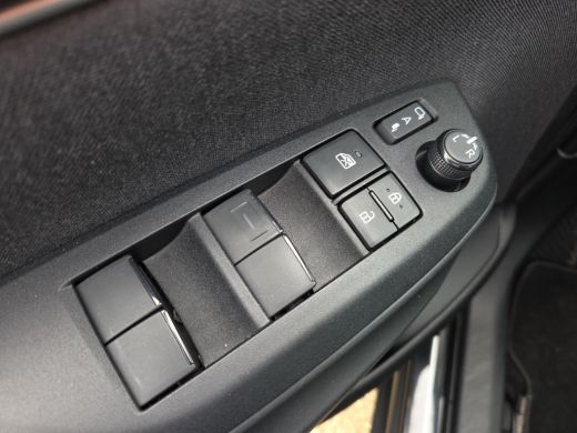 Toyota Yaris Cross 1.5 Hybrid Dynamic | Apple CarPlay | Adapt Cruise | Rijklaar incl. garantie | ActivLease financial lease