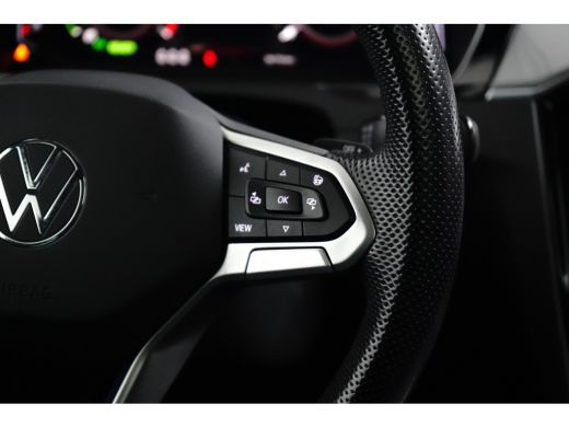 Volkswagen Passat Variant 1.4 GTE 218PK DSG-6 Business | TREKHAAK | PANORAMADAK | ELEKTR. A. KLEP | NAVIGATIE | CAM... ActivLease financial lease