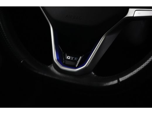 Volkswagen Passat Variant 1.4 GTE 218PK DSG-6 Business | TREKHAAK | PANORAMADAK | ELEKTR. A. KLEP | NAVIGATIE | CAM... ActivLease financial lease