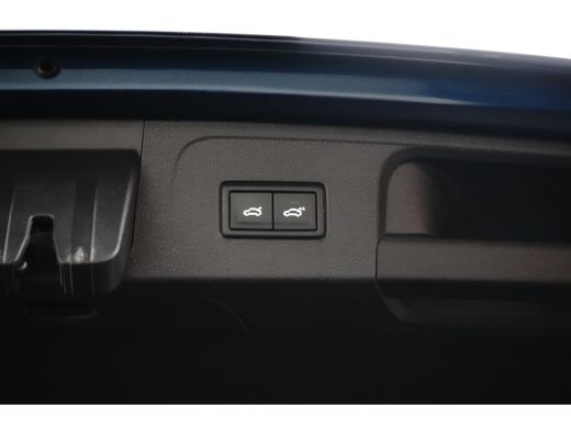 Volkswagen Passat Variant 1.4 GTE 218PK DSG-6 Business | TREKHAAK | PANORAMADAK | ELEKTR. A. KLEP | NAVIGATIE | CAM... ActivLease financial lease