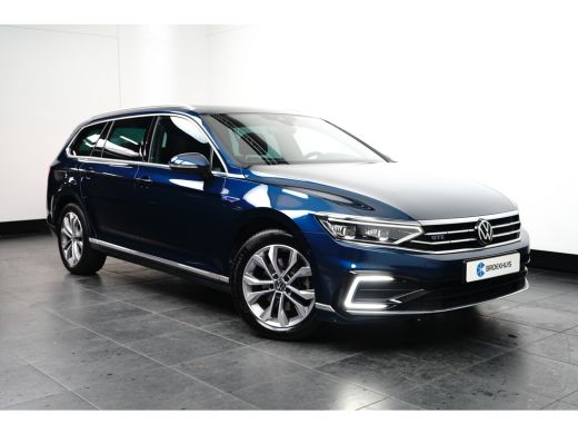 Volkswagen Passat Variant 1.4 GTE 218PK DSG-6 Business | TREKHAAK | PANORAMADAK | ELEKTR. A. KLEP | NAVIGATIE | CAM... ActivLease financial lease