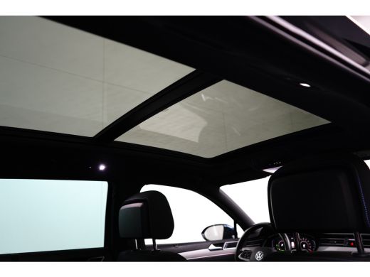Volkswagen Passat Variant 1.4 GTE 218PK DSG-6 Business | TREKHAAK | PANORAMADAK | ELEKTR. A. KLEP | NAVIGATIE | CAM... ActivLease financial lease
