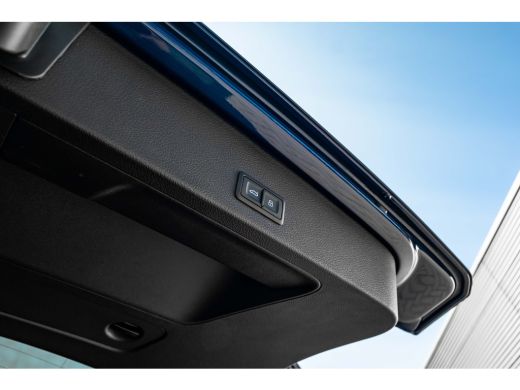Audi Q2 35 TFSI S Edition 150 PK | SONOS | Achteruitrijcamera | Luxe bekleding | Privacy glas ActivLease financial lease