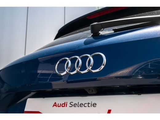 Audi Q2 35 TFSI S Edition 150 PK | SONOS | Achteruitrijcamera | Luxe bekleding | Privacy glas ActivLease financial lease