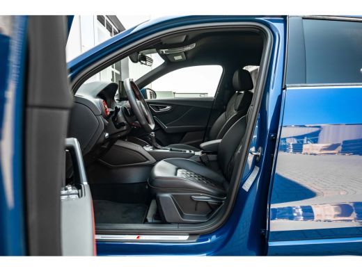 Audi Q2 35 TFSI S Edition 150 PK | SONOS | Achteruitrijcamera | Luxe bekleding | Privacy glas ActivLease financial lease