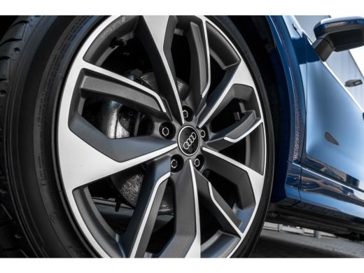 Audi Q2 35 TFSI S Edition 150 PK | SONOS | Achteruitrijcamera | Luxe bekleding | Privacy glas ActivLease financial lease