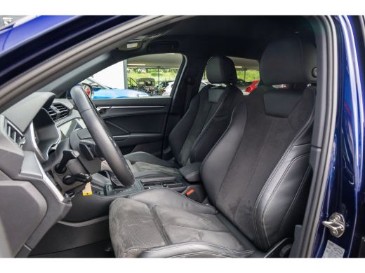Audi Q3 45 TFSI e Business Edition | Trekhaak | Sonos o | Camera | Cruise adaptief | Stoelverwarming | Ap... ActivLease financial lease