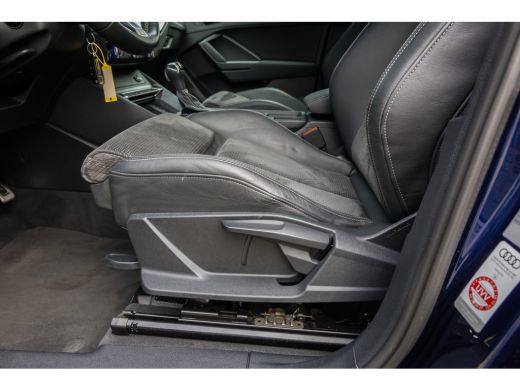 Audi Q3 45 TFSI e Business Edition | Trekhaak | Sonos o | Camera | Cruise adaptief | Stoelverwarming | Ap... ActivLease financial lease