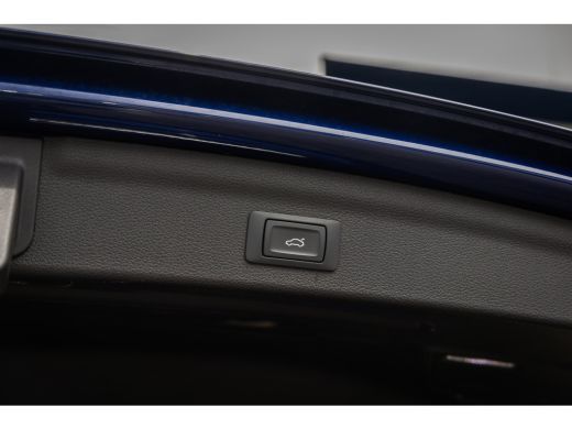 Audi Q3 45 TFSI e Business Edition | Trekhaak | Sonos o | Camera | Cruise adaptief | Stoelverwarming | Ap... ActivLease financial lease