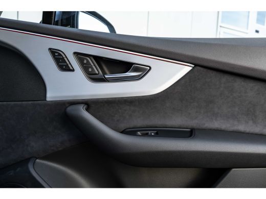 Audi Q7 55 TFSI e quattro Pro Line S 394 PK | Trekhaak | Panoramadak | B&O | Laser LED | Omgevingscamera | ActivLease financial lease