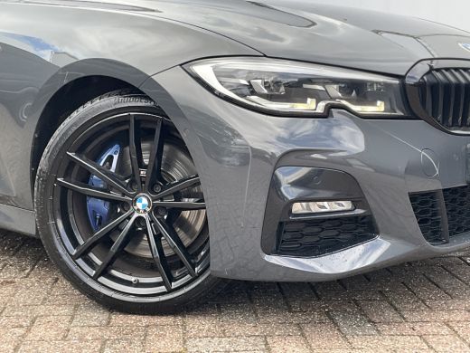BMW 3 Serie Touring 330i M-Sport High Executive Edition Panoramadak Stoelverw. ActivLease financial lease