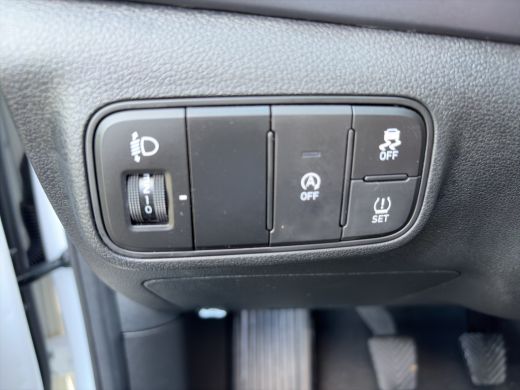Hyundai i20 1.0 T-GDI 100pk Comfort | Airco | Camera | Carplay | Cruise control | Dodehoek detectie | Navigat... ActivLease financial lease