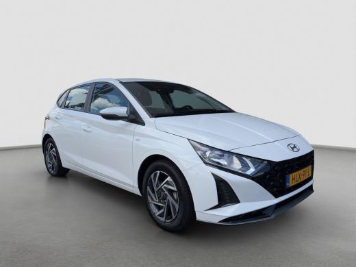 Hyundai i20 1.0 T-GDI 100pk Comfort | Airco | Camera | Carplay | Cruise control | Dodehoek detectie | Navigat... ActivLease financial lease